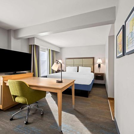 Hampton Inn & Suites Wilson I-95 Buitenkant foto