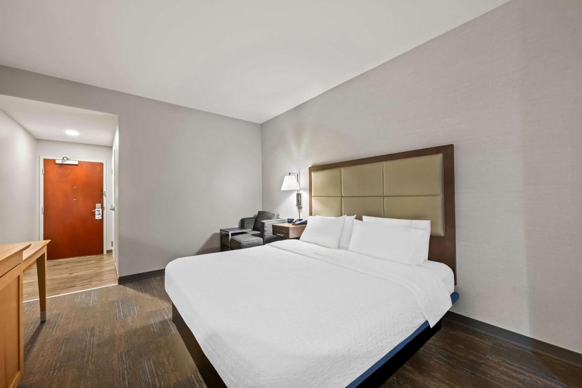 Hampton Inn & Suites Wilson I-95 Buitenkant foto